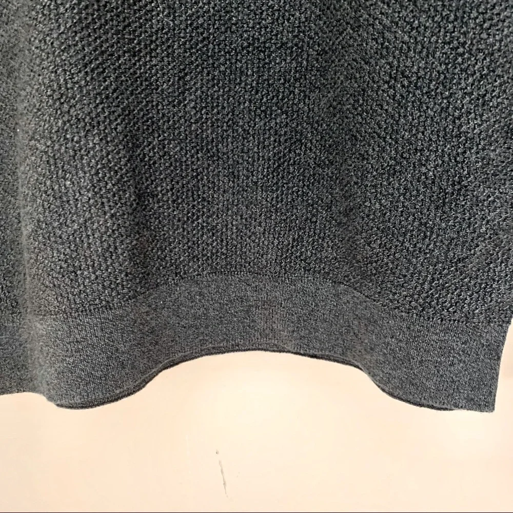 JOSEPH ABBOUD Crewneck Sweater 100% Cotton Textured Knit Grey Pullover Size M